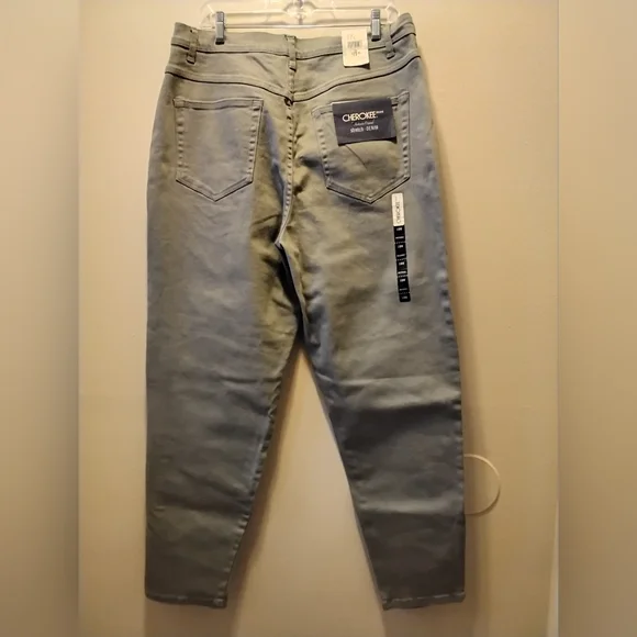 CHEROKEE STRETCH JEANS - Picture 2 of 5